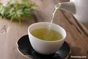 چای سبز؛ گیاهی فراتر از یک نوشیدنی با خواص دارویی قابل‌توجه